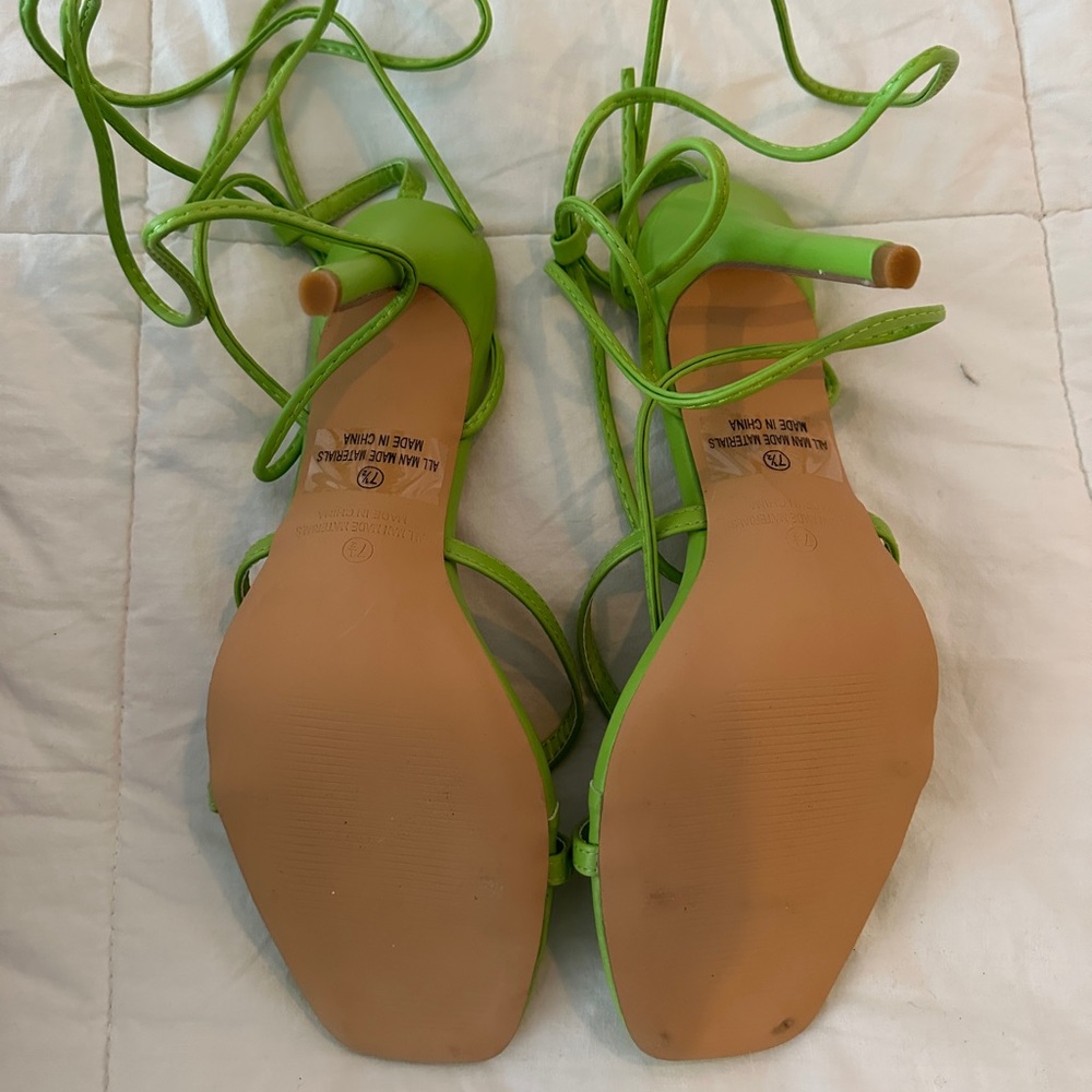 LULU’s “Simonee” Sandals - Picture 5 of 6